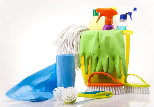 Office cleaning services for meeting rooms and desks in Dulwich